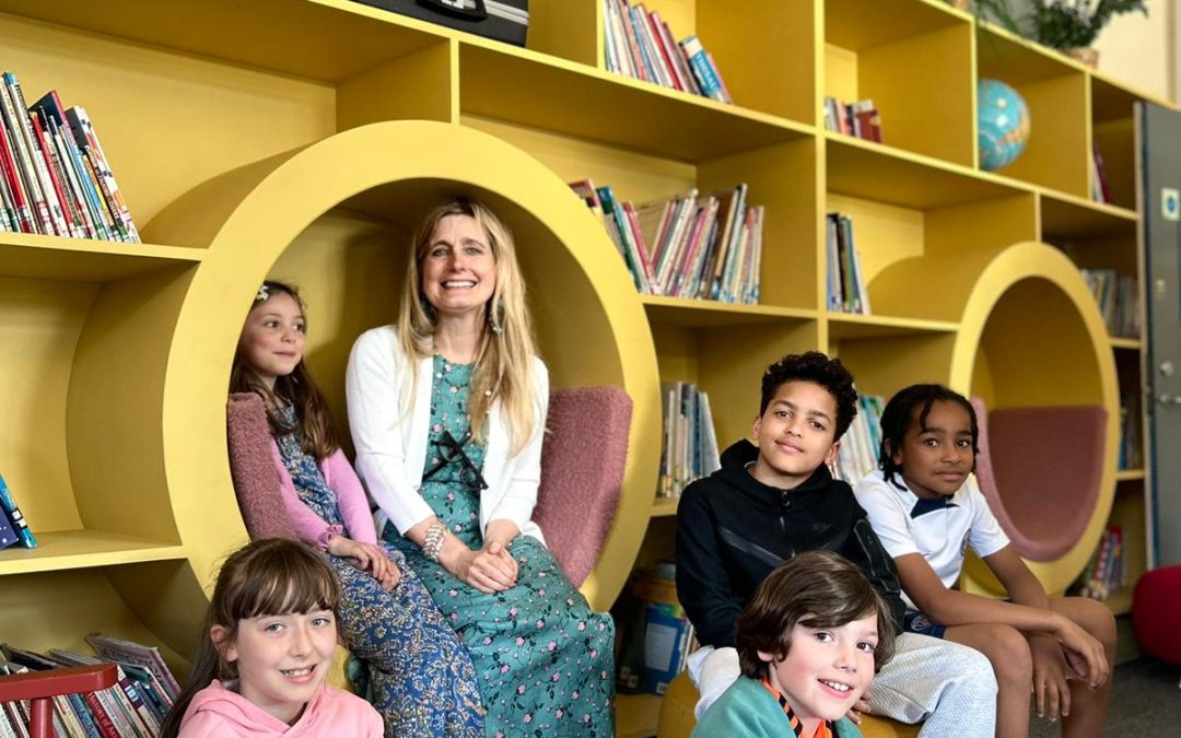 Cressida Cowell the author of the How to Train Your Dragon visit